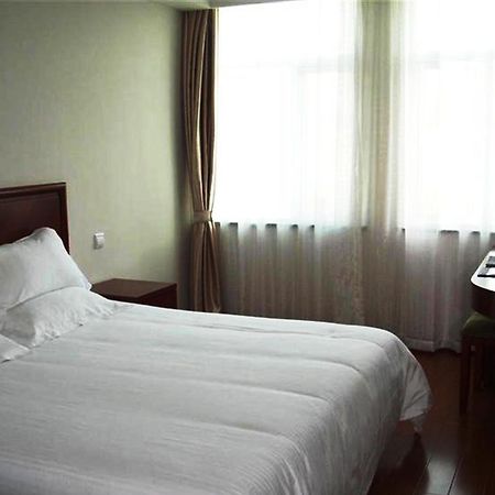 Greentree Inn Zhejiang Ningbo East Baizhuang Rd. Express Hotel Eksteriør billede